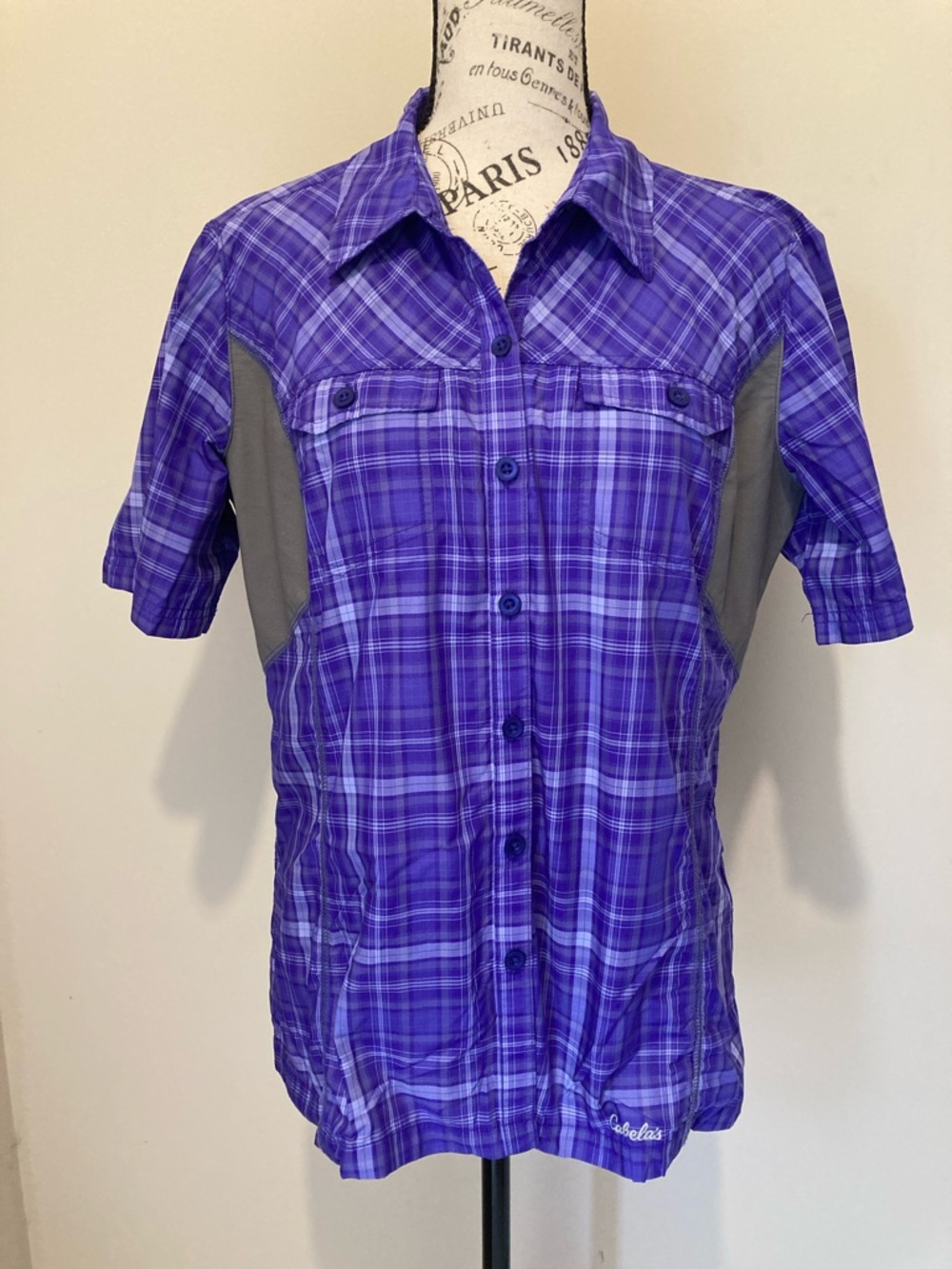 Cabela’s XPG Extreme Performance Sz M Purple Plaid Short Sleeve Button-Up Shirt